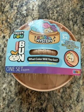 *VIRAL RARE* squishy dumpling !!! Rainbow Mystery Squishy Bun Toy!